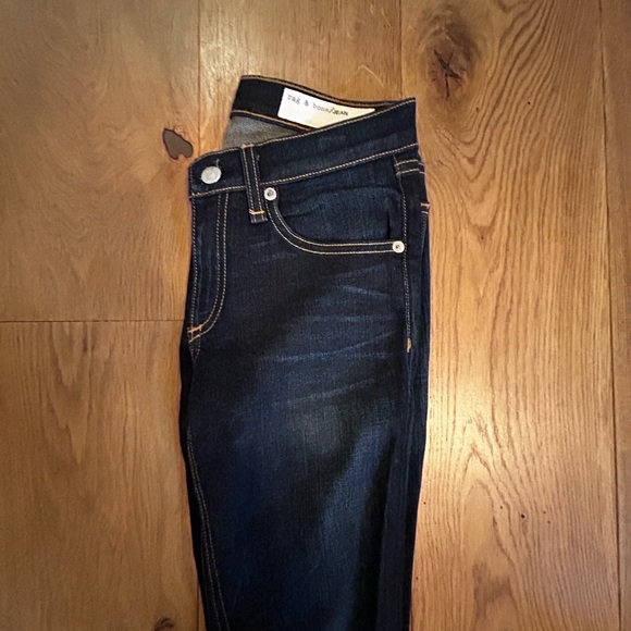 Rag & Bone dark wash skinny jeans. - Picture 6 of 7